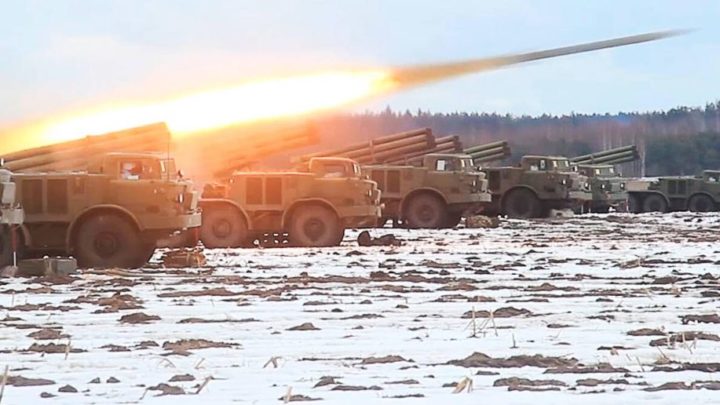 Krieg Tag 01 – Do 24.02.2022 ++ Kremlchef Putin genehmigt Militäreinsatz in Ostukraine ++
