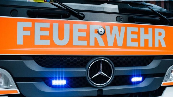 Polizei ermittelt wegen Brandstiftung gegen Mieterin