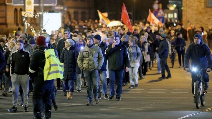 Rund 5.000 Teilnehmer bei Corona-Protesten in Mecklenburg-Vorpommern