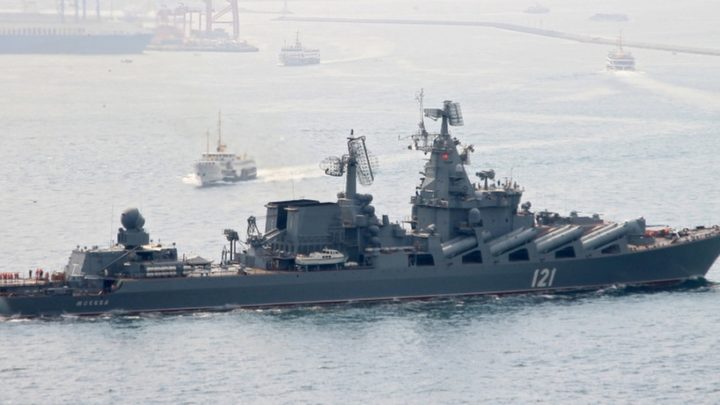 Staatsmedien berichten Russisches Kriegsschiff “schwer beschädigt”