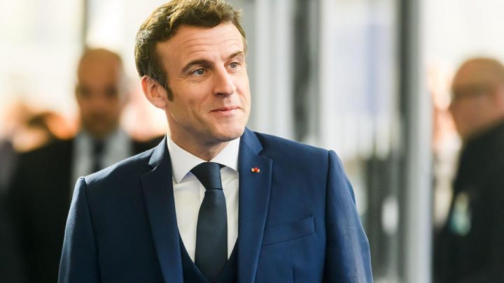 Hochrechnung zur Frankreich-Wahl Macron liegt klar vor Le Pen