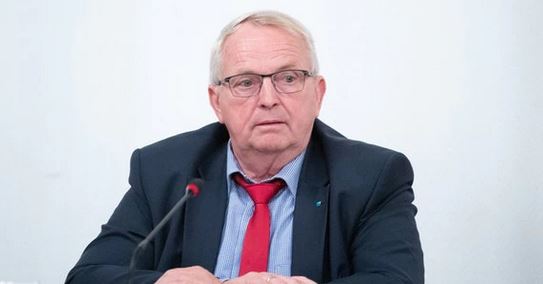 Oder-Fischsterben: MV-Umweltminister Backhaus übt massive Kritik am Bund