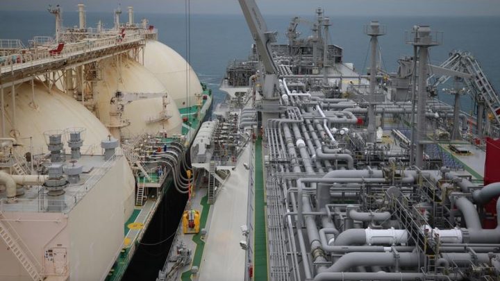 Tanker läuft erstmals Rügener LNG-Terminal an