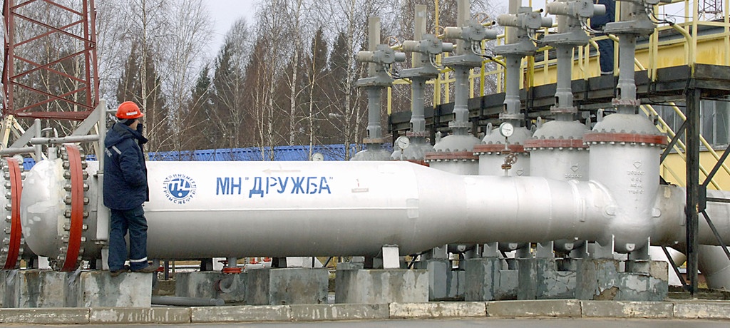 Dekret in Russland Moskau verbietet Ölexporte in Länder mit Preisdeckel