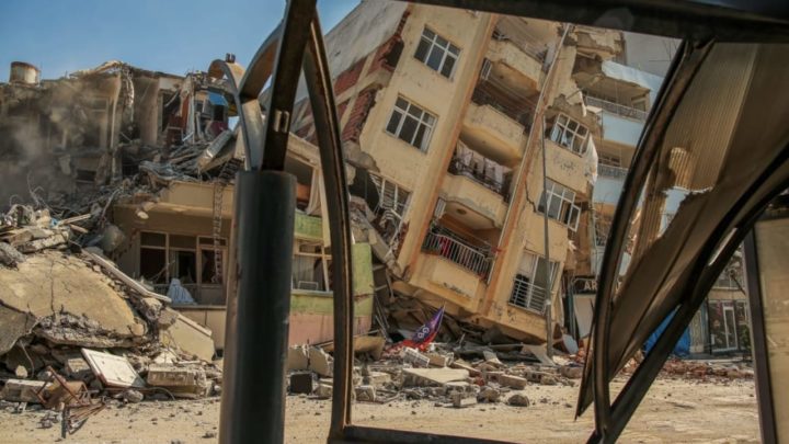 Mehr als 50.000 Erdbeben-Tote in Türkei und Syrien