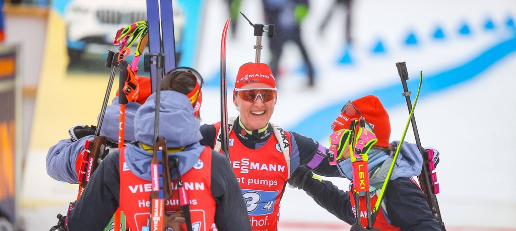 Biathlon-WM in Oberhof Deutsche Frauen-Staffel läuft zu WM-Silber