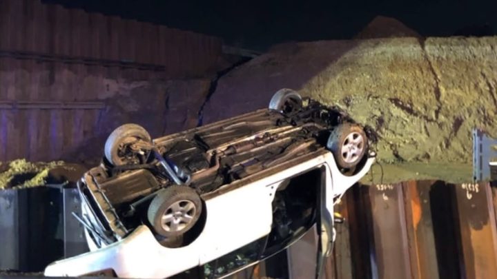 Absperrungen fehlten: Auto stürzt von abgerissener Autobahnbrücke