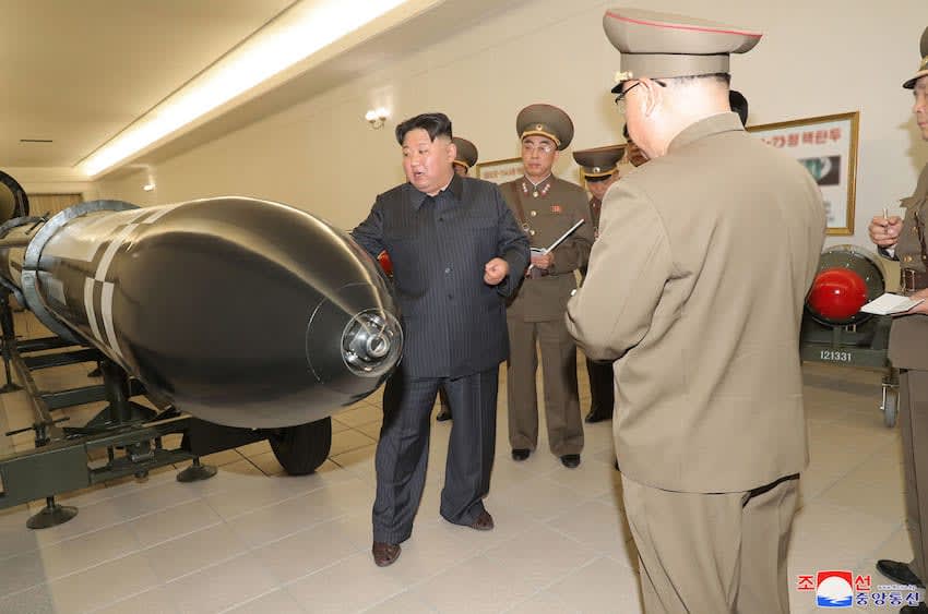 Kim Jong Un will Atomwaffenarsenal ausbauen