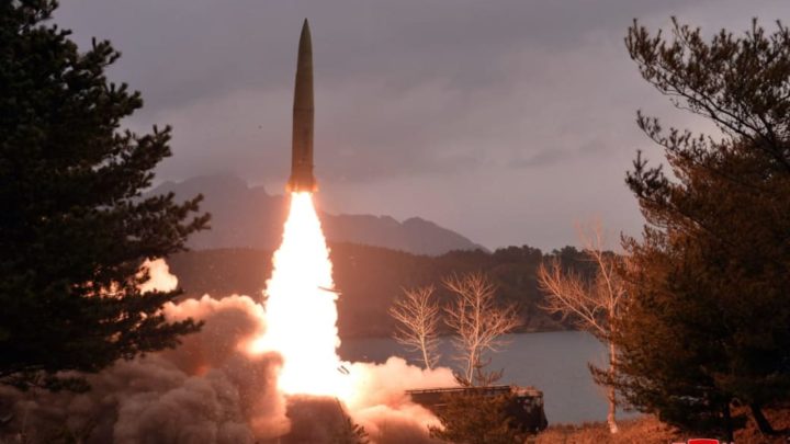 Erneuter Test: Nordkorea feuert Langstreckenrakete ab