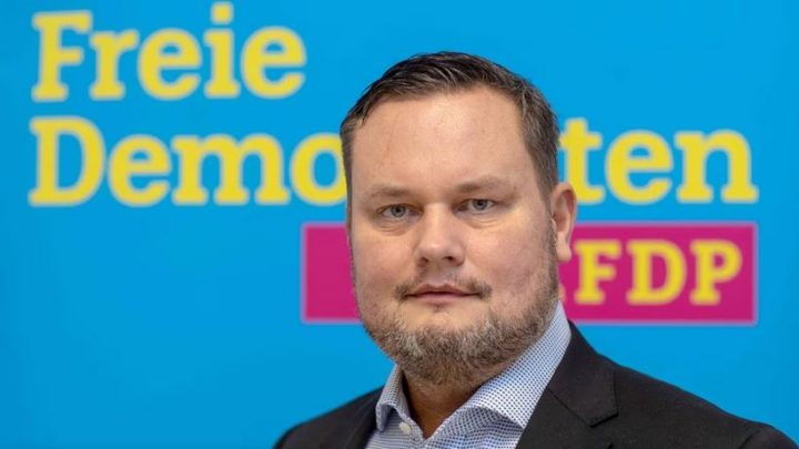 FDP-Landesparteichef Domke im Amt bestätigt