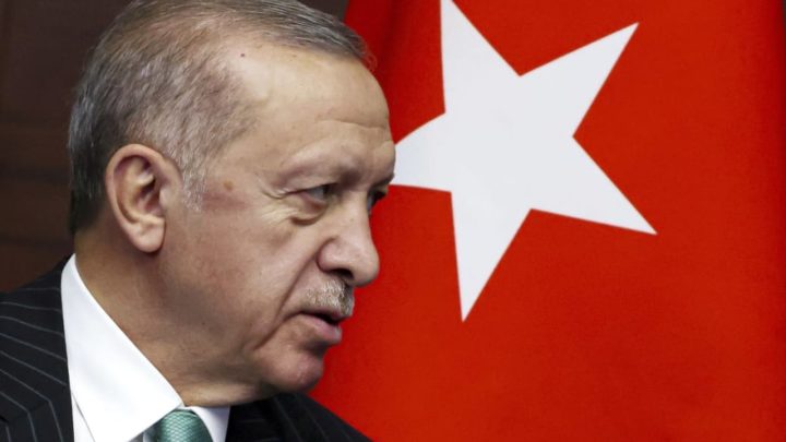 Erdogan bangt um die Macht – und verspricht im Wahlkampf viel