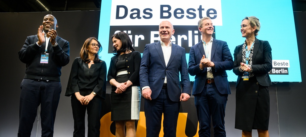 Eilmeldung – Landesparteitag Berliner CDU stimmt für Koalition mit SPD