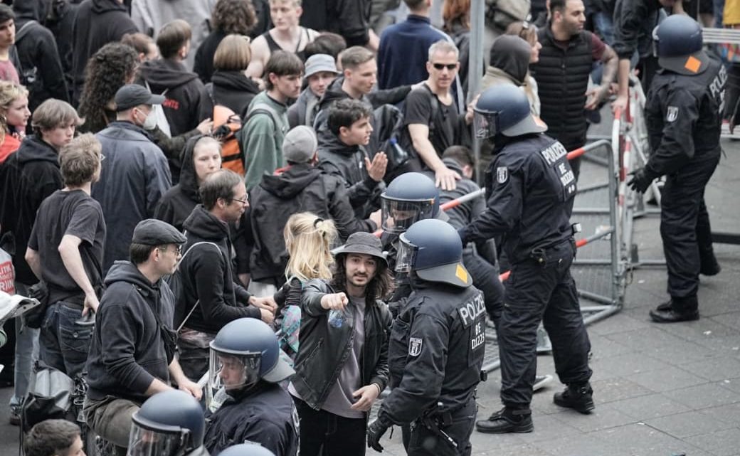 Berlin: 1.-Mai-Demo vorzeitig beendet