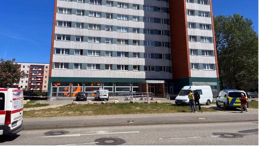 Rostock: Polizei stoppt Mann mit Messer mit Schüssen