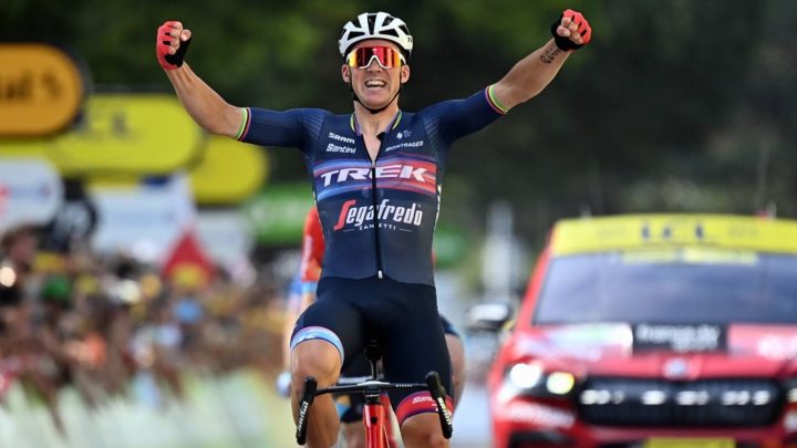 Tour de France 2023 – Etappe 8 – Sturzdrama beendet Cavendishs Rekordjagd – Mads Pedersen gewinnt