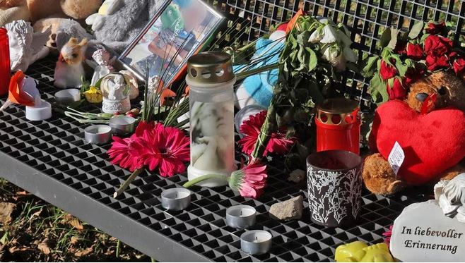 Toter Junge in Pragsdorf: Mordkommision erneut im Dorf unterwegs