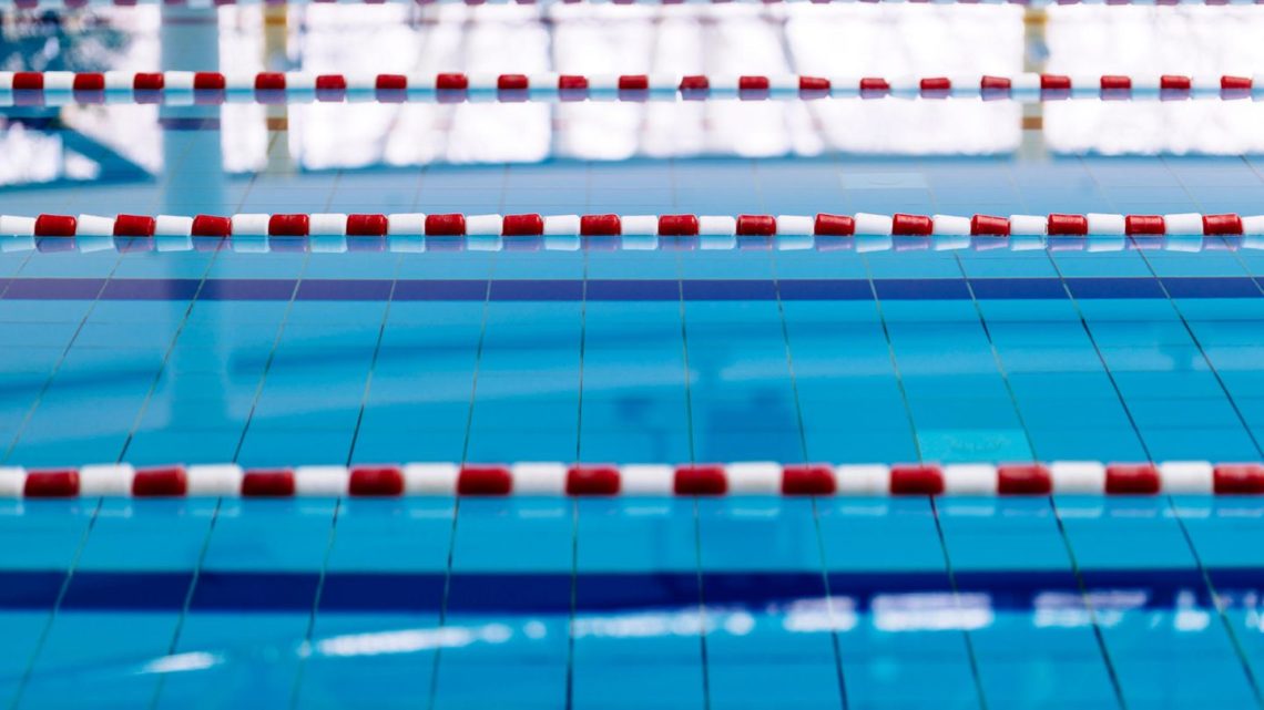In Kölner Schwimmbad:13-Jährige missbraucht – das ist über die acht Tatverdächtigen bekannt