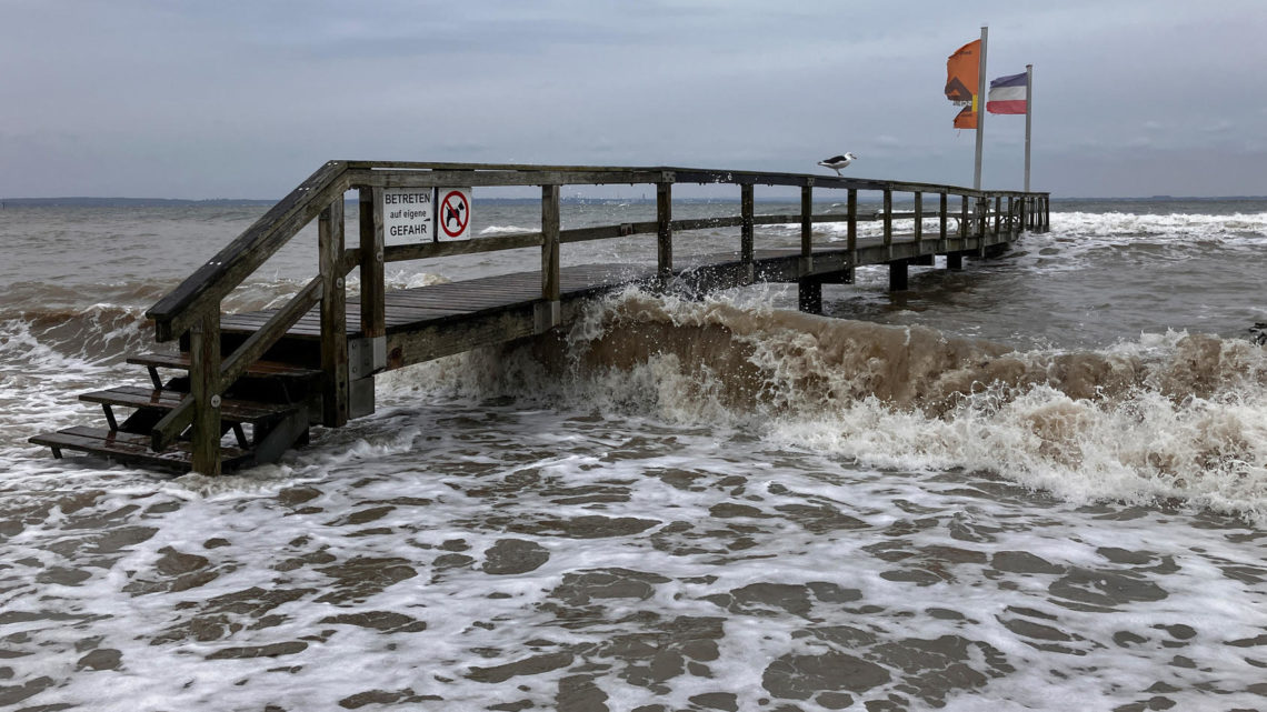 Ostsee-Sturmflut: Mehrstelliger Millionenschaden in MV befürchtet