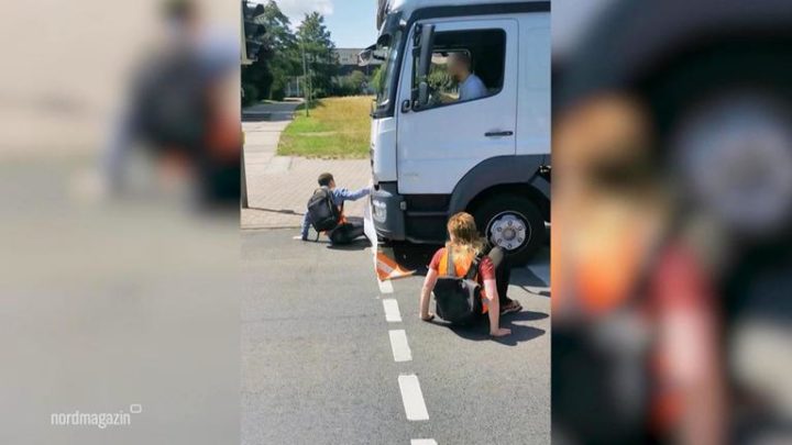 Klimaaktivist angefahren – Strafbefehl gegen Lkw-Fahrer