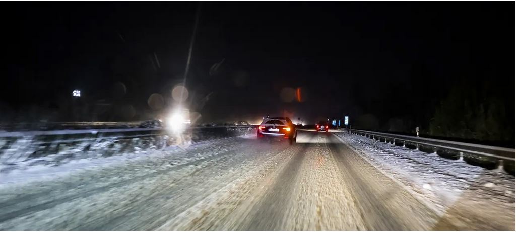 Wintereinbruch in Deutschland Unfälle durch Schnee – Skisaison startet früher