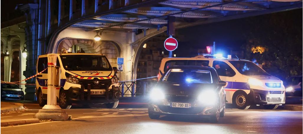 Angriff im Stadtzentrum Deutscher Tourist bei Attacke in Paris getötet