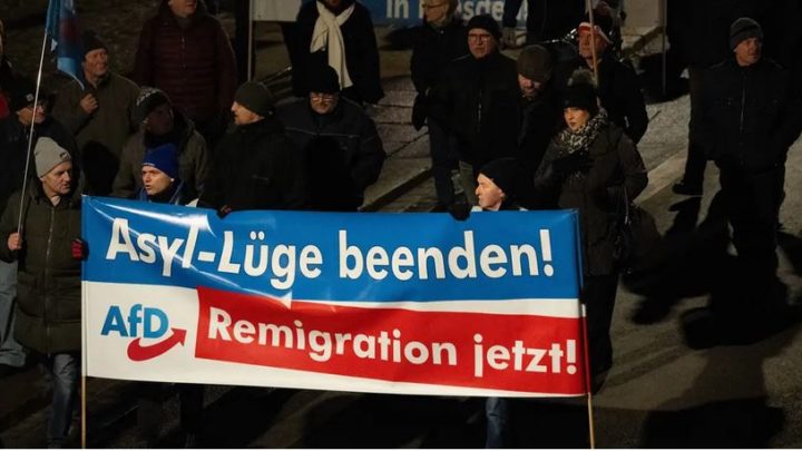 ” exklusiv ” Nach Treffen in Potsdam Millionen Deutsche haben Angst vor Abschiebungen