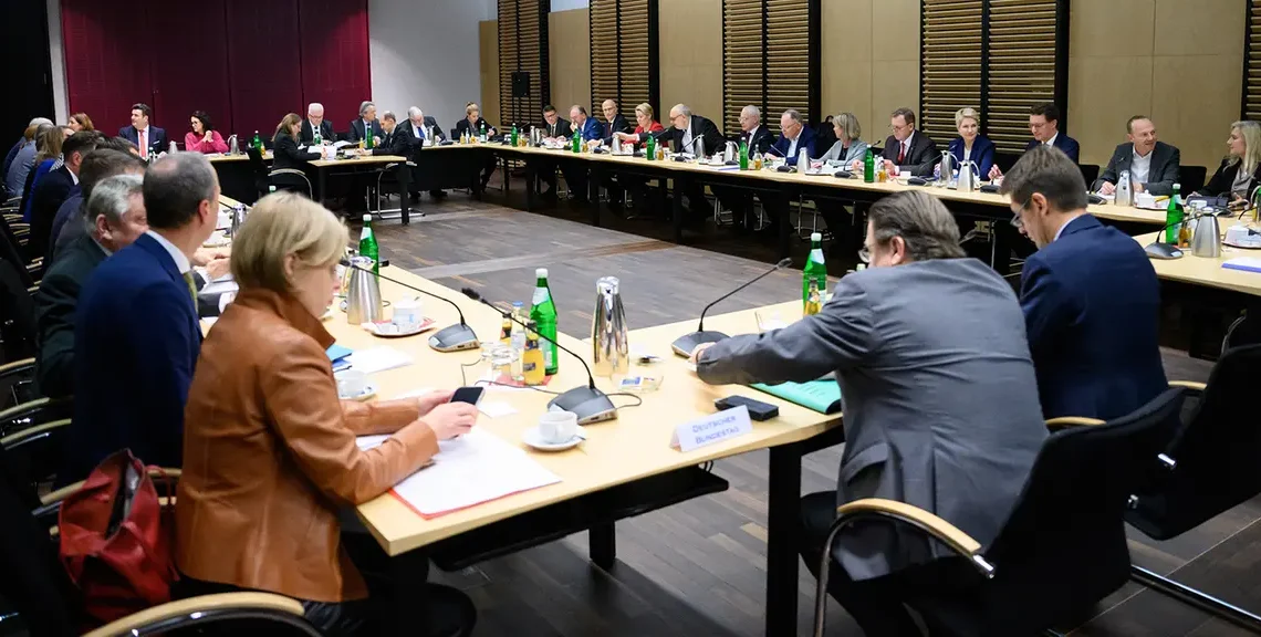 “faq” Bundestag und Bundesrat Was macht der Vermittlungsausschuss?